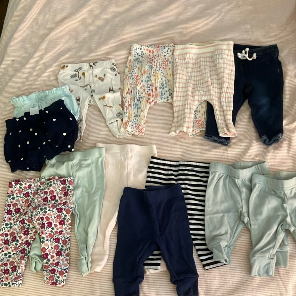 Lot of ~3 month bottoms
